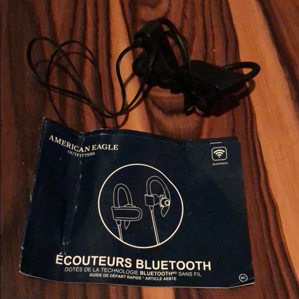 American eagle outfitters Bluetooth headphones